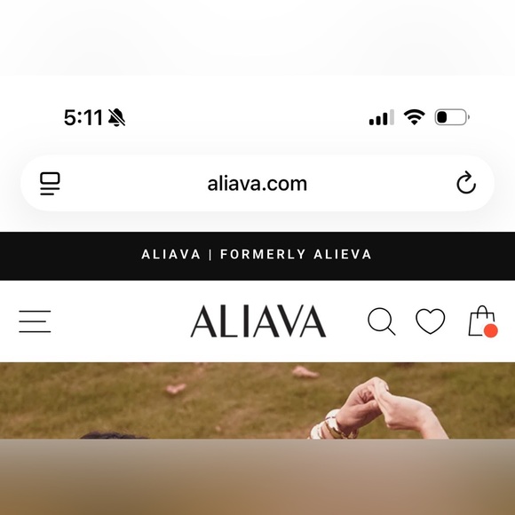 Aliava (formerly Alieva) Evita Floral and Lace Midi Dress - Picture 7 of 11